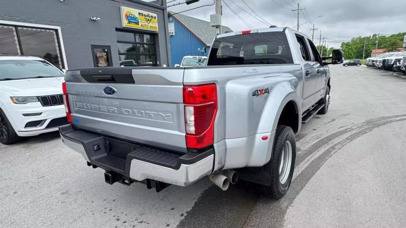 2022 Ford F-350 XLT