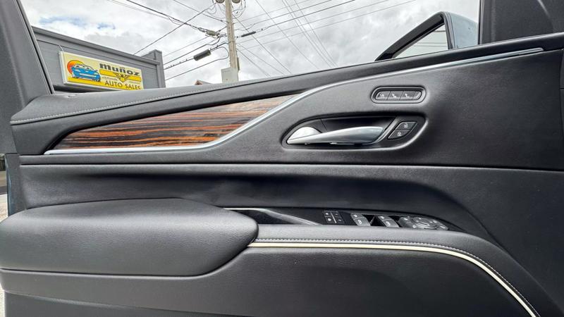 2021 Cadillac Escalade 4WD Premium Luxury