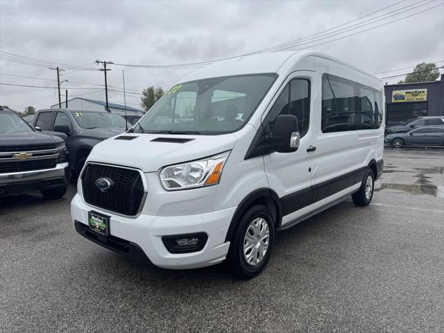 2022 Ford Transit Passenger Wagon XLT