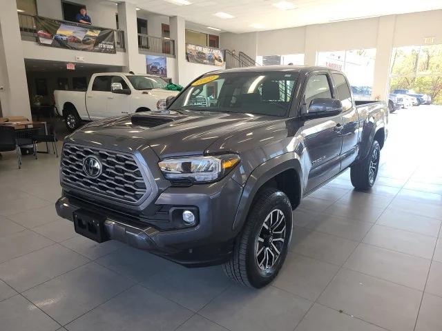 2022 Toyota Tacoma TRD Sport