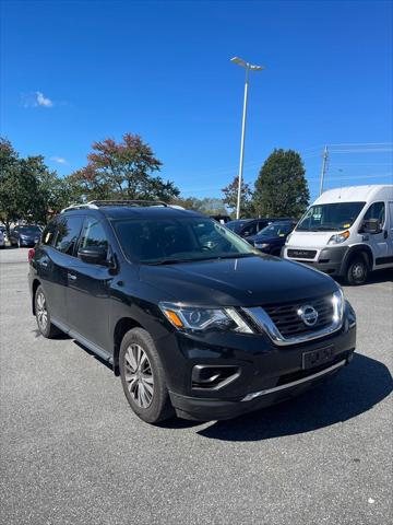 2019 Nissan Pathfinder S