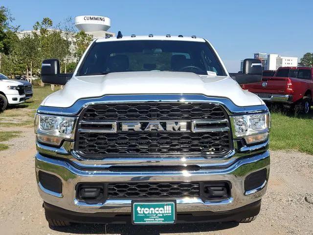 2024 RAM Ram 3500 Chassis Cab RAM 3500 TRADESMAN CREW CAB CHASSIS 4X4 60 CA