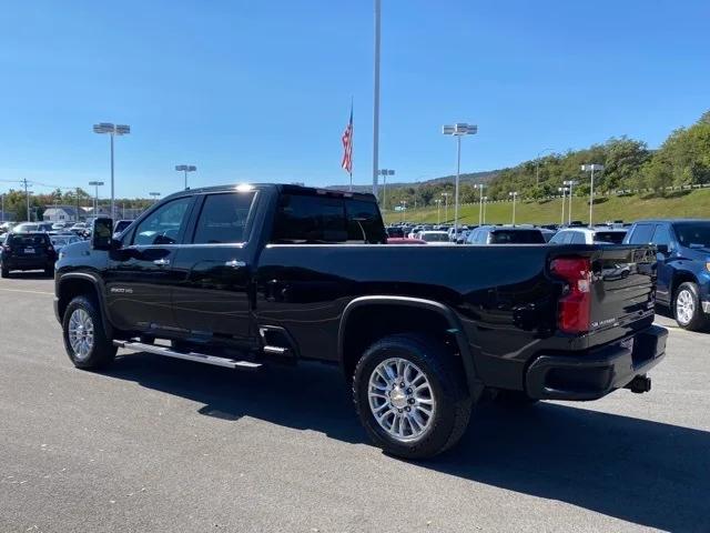 2022 Chevrolet Silverado 3500HD 4WD Crew Cab Long Bed High Country