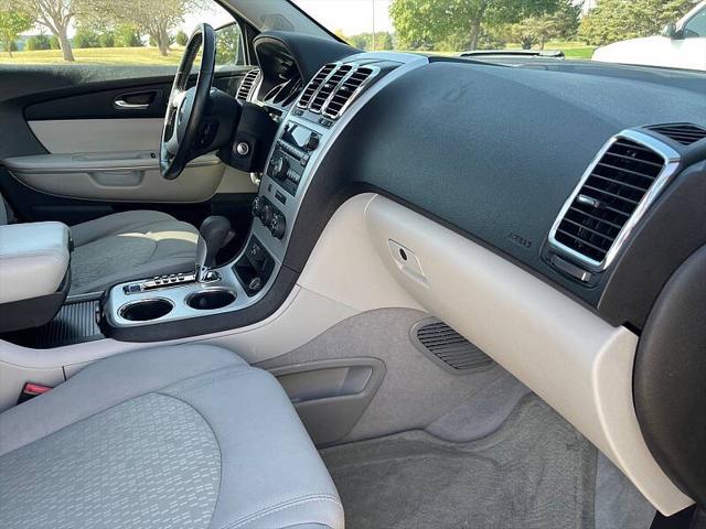 2011 GMC Acadia SL