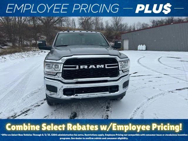 2024 RAM Ram 2500 RAM 2500 TRADESMAN CREW CAB 4X4 8 BOX