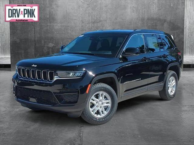 2025 Jeep Grand Cherokee GRAND CHEROKEE LAREDO 4X2