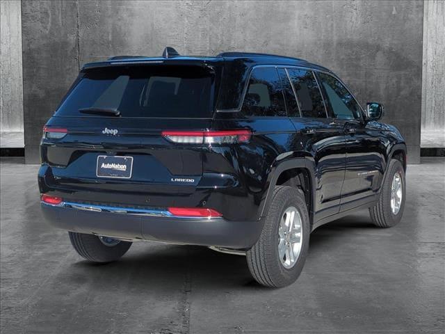 2025 Jeep Grand Cherokee GRAND CHEROKEE LAREDO 4X2