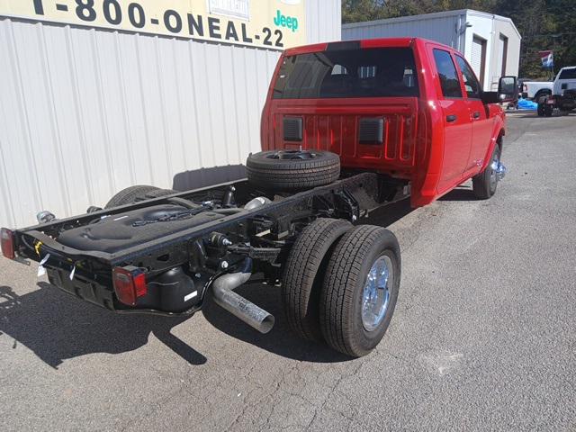 2024 RAM Ram 3500 Chassis Cab RAM 3500 TRADESMAN CREW CAB CHASSIS 4X4 60 CA