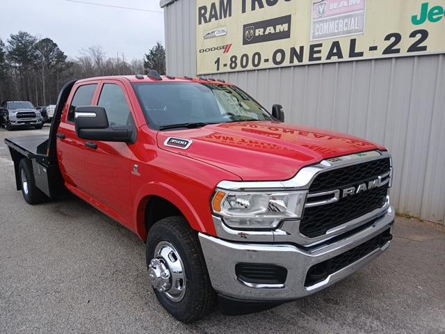 2024 RAM Ram 3500 Chassis Cab RAM 3500 TRADESMAN CREW CAB CHASSIS 4X4 60 CA