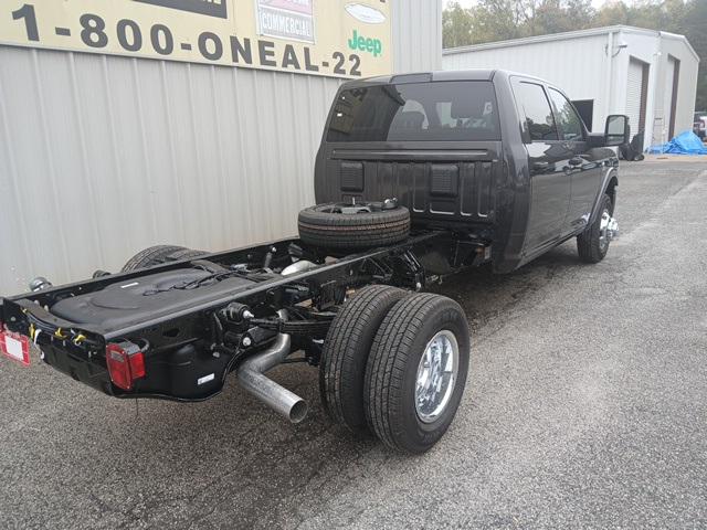 2024 RAM Ram 3500 Chassis Cab RAM 3500 TRADESMAN CREW CAB CHASSIS 4X4 60 CA