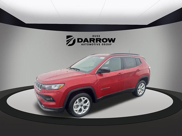 2025 Jeep Compass COMPASS LATITUDE 4X4