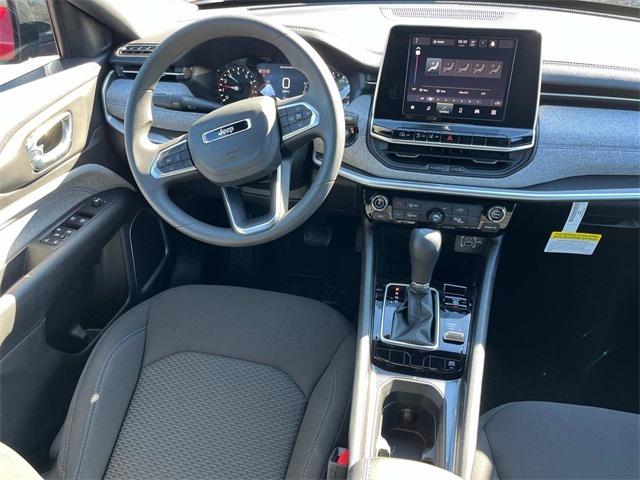 2025 Jeep Compass COMPASS SPORT 4X4