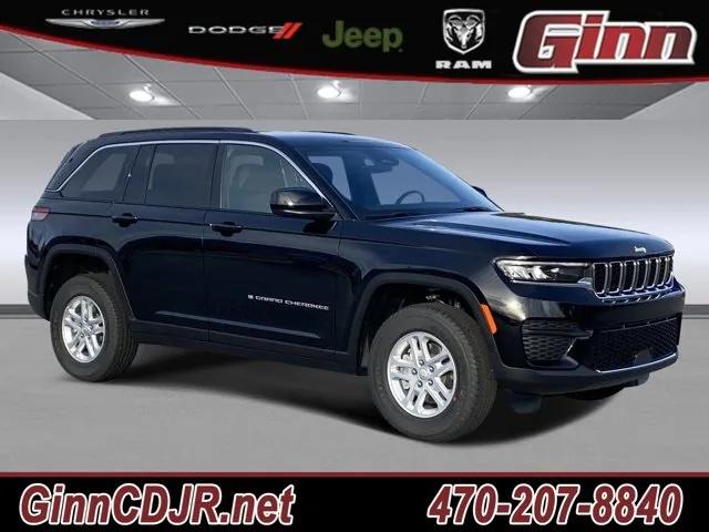 2025 Jeep Grand Cherokee GRAND CHEROKEE LAREDO 4X2