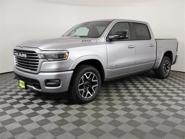 2025 RAM Ram 1500 RAM 1500 LARAMIE CREW CAB 4X4 57 BOX