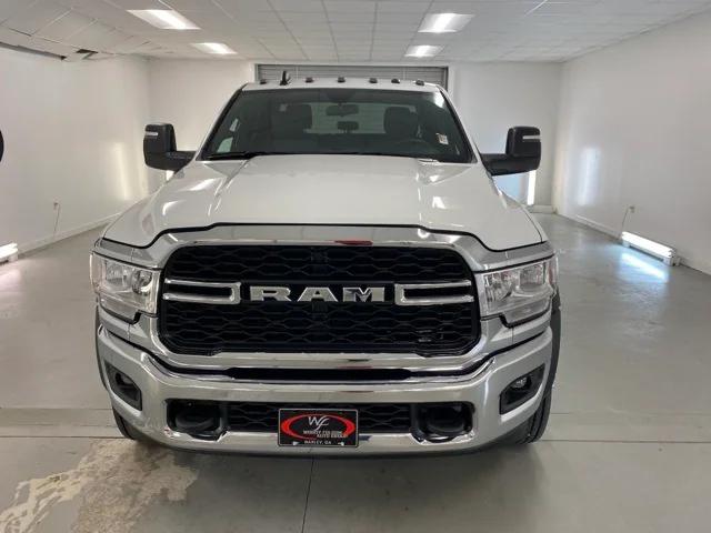 2024 RAM Ram 5500 Chassis Cab RAM 5500 TRADESMAN CHASSIS CREW CAB 4X4 60 CA