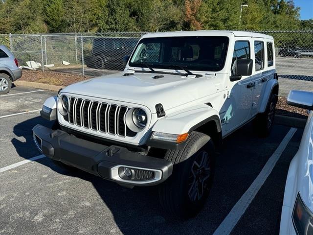 2024 Jeep Wrangler 4-Door Sahara 4x4