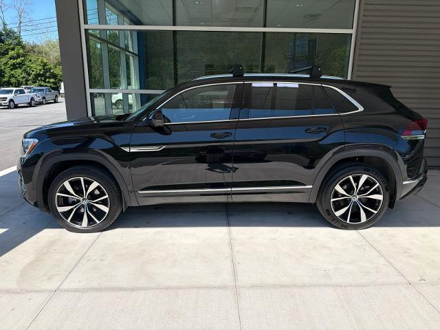 2024 Volkswagen Atlas Cross Sport 2.0T SEL Premium R-Line