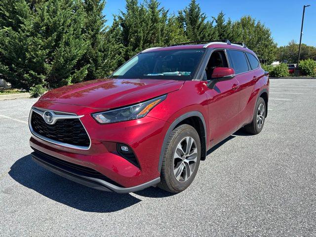 2022 Toyota Highlander Hybrid XLE for sale in Thorndale, PA