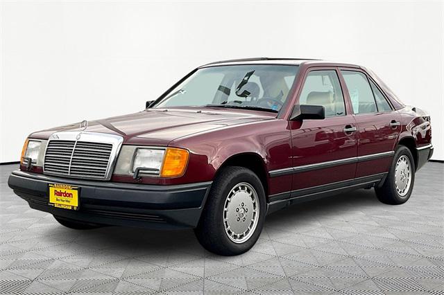 1988 Mercedes-Benz 300 300 E