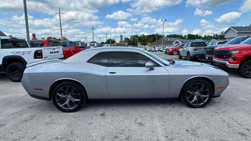 2018 Dodge Challenger SXT Plus