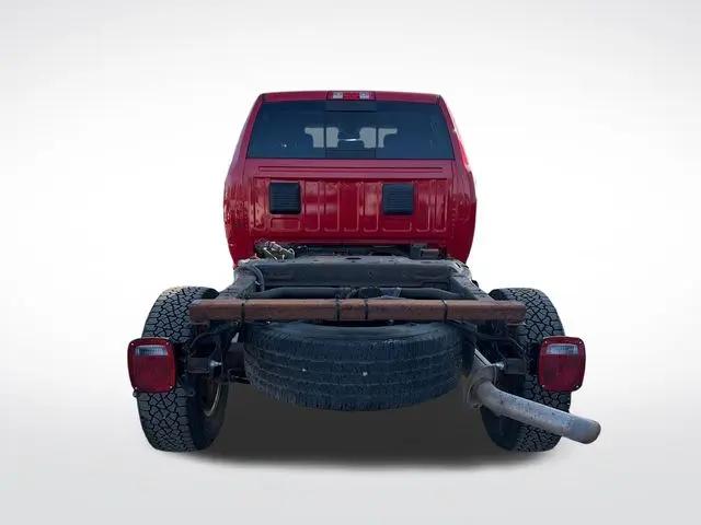 2018 Ram 2500 Big Horn Crew Cab 4x4 8' Box