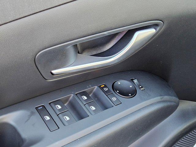 New 2025 Serenity White Pearl Hyundai SEL Convenience AWD image 39