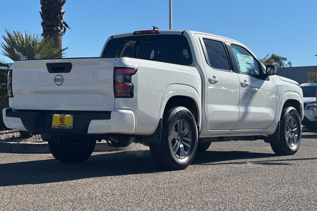 2025 Nissan Frontier Crew Cab SV 4x2