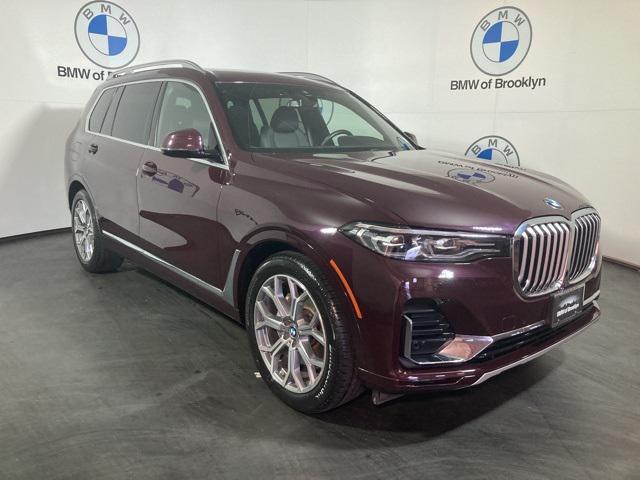 2022 BMW X7