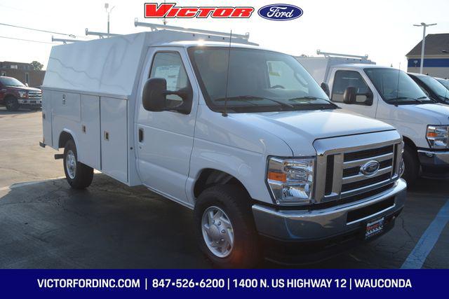 2025 Ford E-350 Cutaway Base for sale in Wauconda, IL