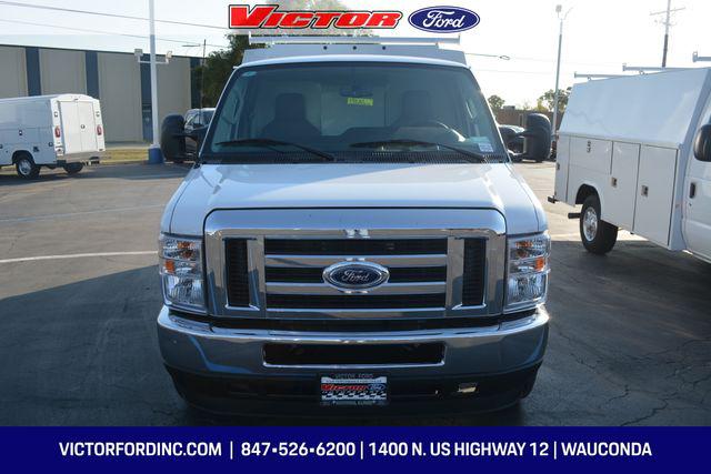 2025 Ford E-350 Cutaway Base