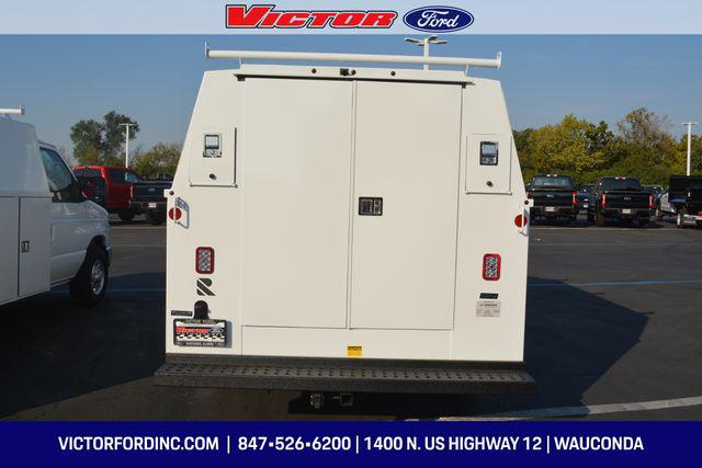 2025 Ford E-350 Cutaway Base