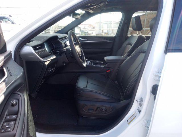 2025 Jeep Grand Cherokee L Limited 4x4