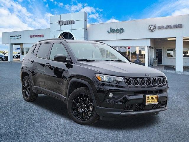 2025 Jeep Compass COMPASS LATITUDE 4X4