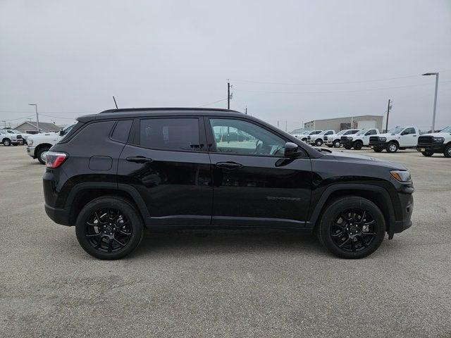 2025 Jeep Compass COMPASS LATITUDE 4X4