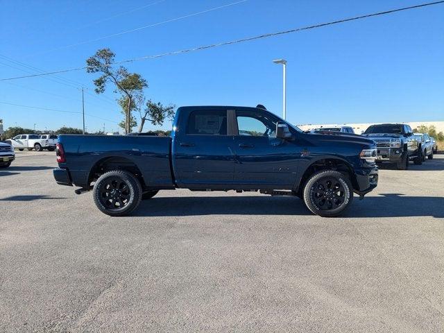 2024 RAM Ram 3500 RAM 3500 LARAMIE CREW CAB 4X4 64 BOX