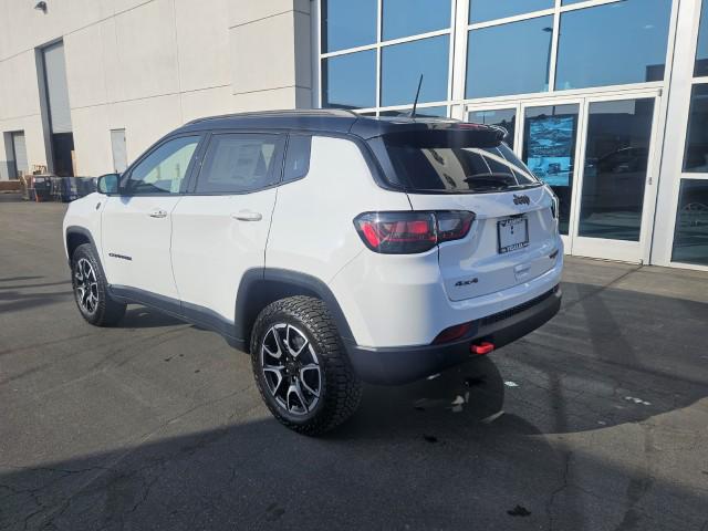 2025 Jeep Compass COMPASS TRAILHAWK 4X4