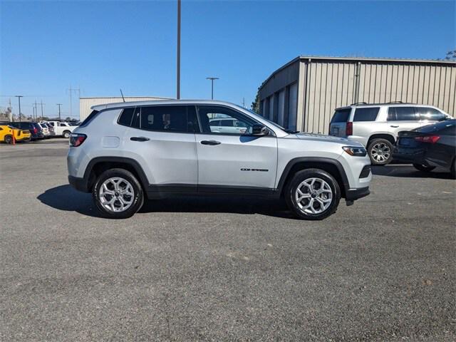 2025 Jeep Compass COMPASS SPORT 4X4