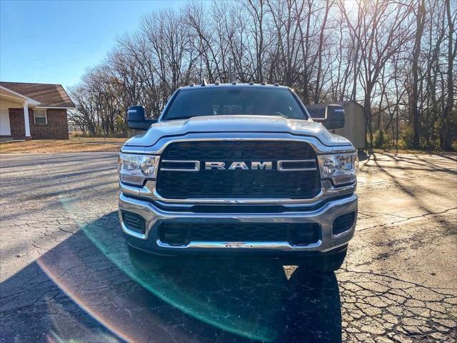 2024 RAM Ram 3500 RAM 3500 TRADESMAN CREW CAB 4X4 8 BOX