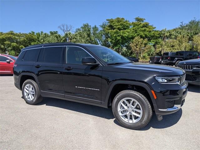 2025 Jeep Grand Cherokee GRAND CHEROKEE L LAREDO 4X4