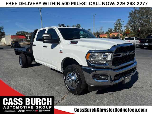 2024 RAM Ram 3500 Chassis Cab RAM 3500 TRADESMAN CREW CAB CHASSIS 4X4 60 CA