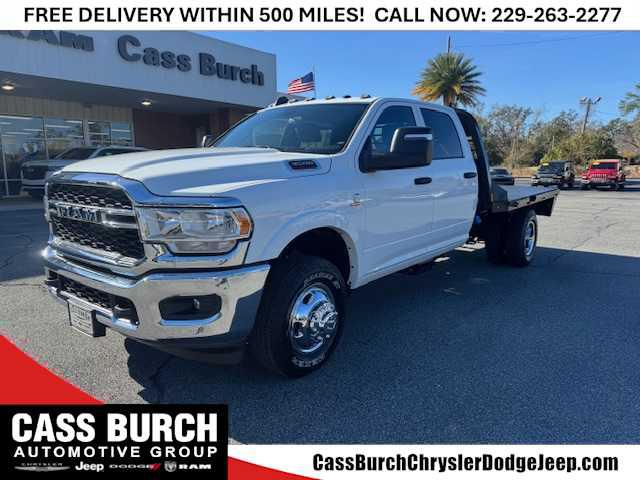 2024 RAM Ram 3500 Chassis Cab RAM 3500 TRADESMAN CREW CAB CHASSIS 4X4 60 CA