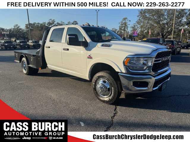 2024 RAM Ram 3500 Chassis Cab RAM 3500 TRADESMAN CREW CAB CHASSIS 4X4 60 CA
