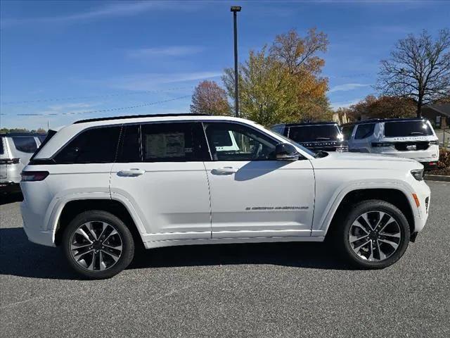 2025 Jeep Grand Cherokee GRAND CHEROKEE OVERLAND 4X4