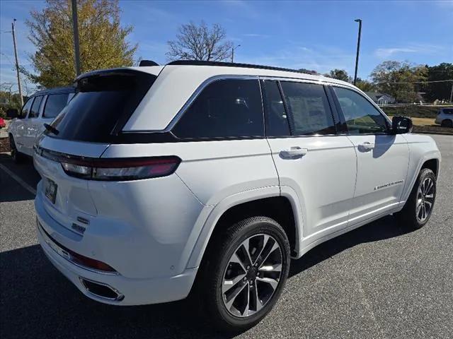 2025 Jeep Grand Cherokee GRAND CHEROKEE OVERLAND 4X4