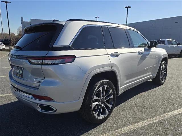 2025 Jeep Grand Cherokee GRAND CHEROKEE OVERLAND 4X4