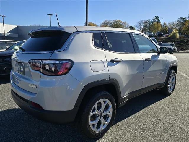 2025 Jeep Compass COMPASS SPORT 4X4