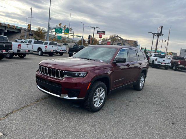 2025 Jeep Grand Cherokee GRAND CHEROKEE L LAREDO X 4X4