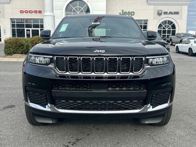 2025 Jeep Grand Cherokee GRAND CHEROKEE L LAREDO X 4X4