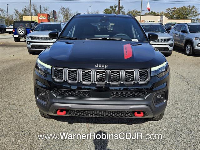 2025 Jeep Compass COMPASS TRAILHAWK 4X4
