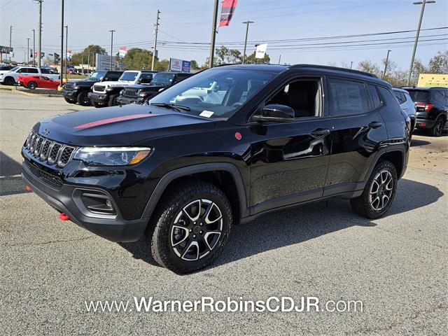 2025 Jeep Compass COMPASS TRAILHAWK 4X4